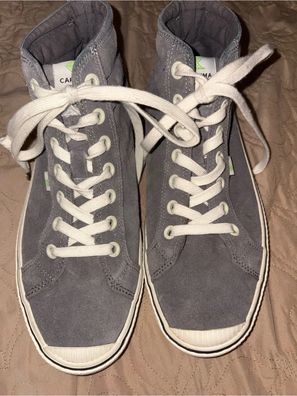 Cariuma OCA High-Top Grey Suede Sneakers Women’s Size 8 1/2 Men’s Size 7
